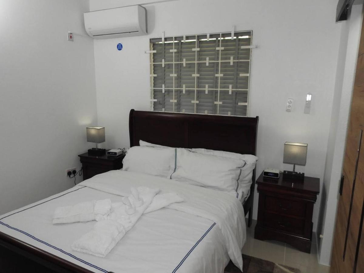 Belview Apartments Belmont Екстериор снимка