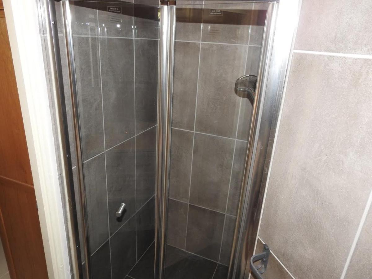 Belview Apartments Belmont Екстериор снимка